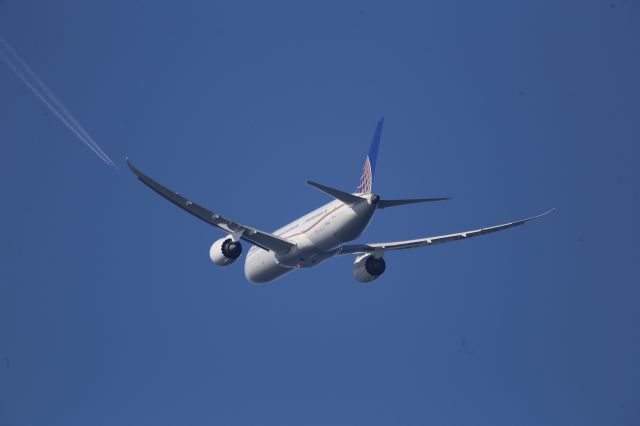 Boeing 787-9 Dreamliner (N45956)