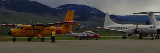 De Havilland Canada Twin Otter (13-8802) - Historic RCAF Aircraft