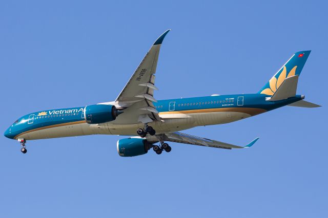 Airbus A350-900 (VN-A898)