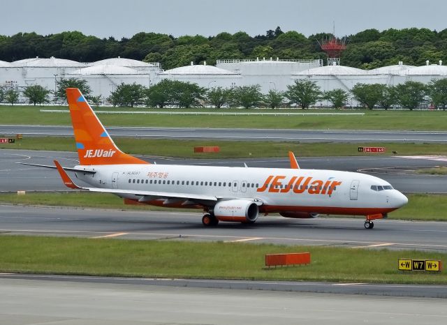 Boeing 737-800 (HL8087) - Taxing at NRT (2017/05/09)