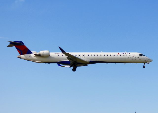 Canadair Regional Jet CRJ-900 (N134EV) - At Shreveport Regional.