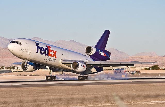 McDonnell Douglas DC-10 (N554FE)