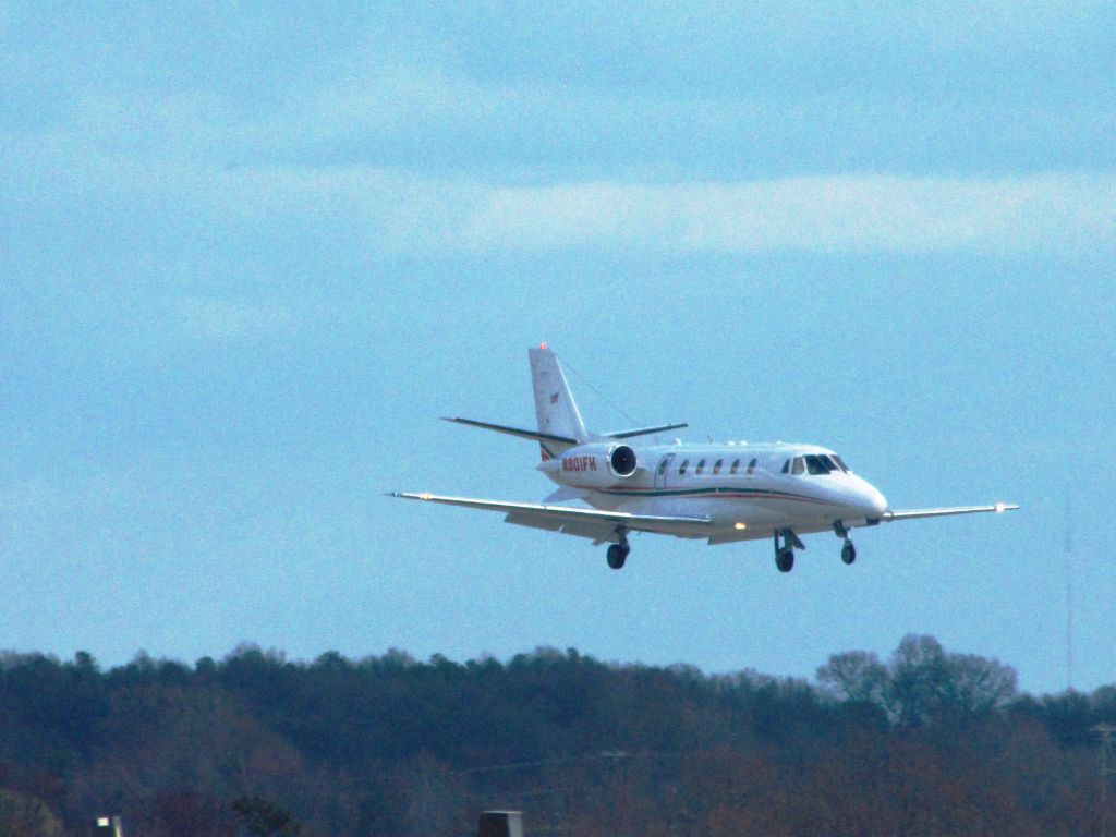 Cessna Citation Excel/XLS (N901FH)