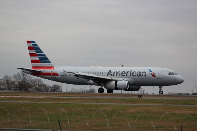 Airbus A320 (N664AW)