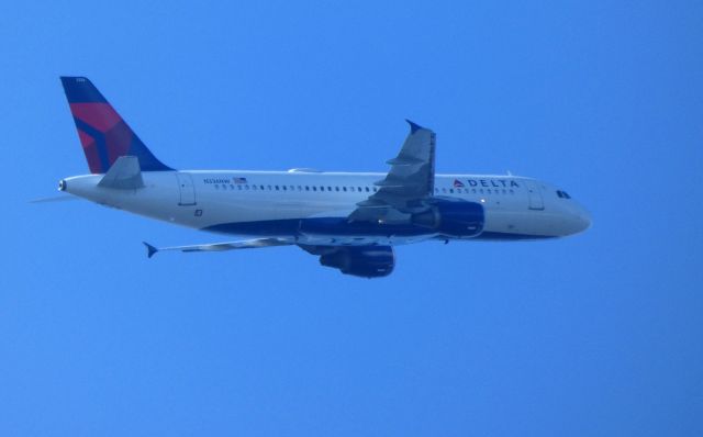 Airbus A320 (N336NW) - On approach is this Delta Airlines Airbus in the Autumn of 2018.