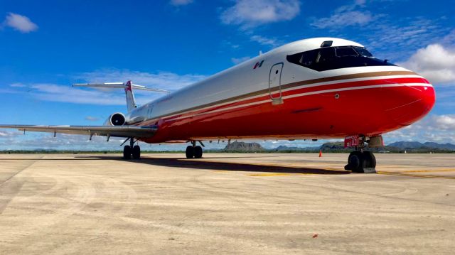 McDonnell Douglas MD-83 (XA-UZI) - XA-UZI sits on the commercial ramp for it's next departure.