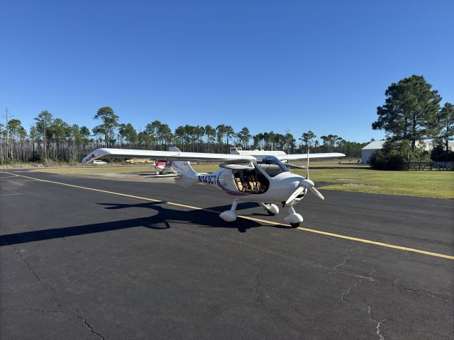 FLIGHT DESIGN CT (N143CT)