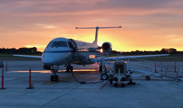 Embraer ERJ-145 (N836HK) - Staying overnight before returning to DEN.