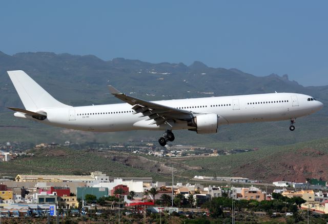 Airbus A330-300 (CS-TRI) - December 2015.