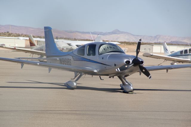 Cirrus SR-22 (N969BS)