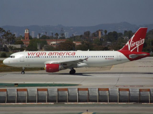 Airbus A319 (N626VA)