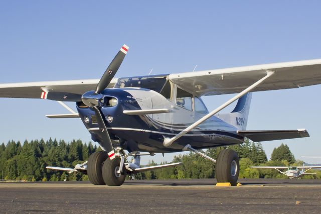 Cessna Skylane (N324RH) - Katmai SE/STOL C182 Peterson 300HP. 8-31-13