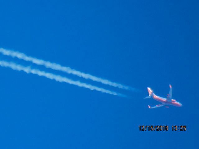 Boeing 737-700 (N255WN)