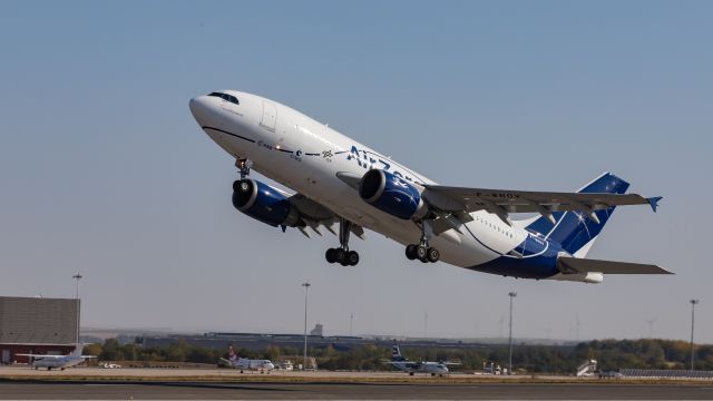 Airbus A310 (F-WNOV)