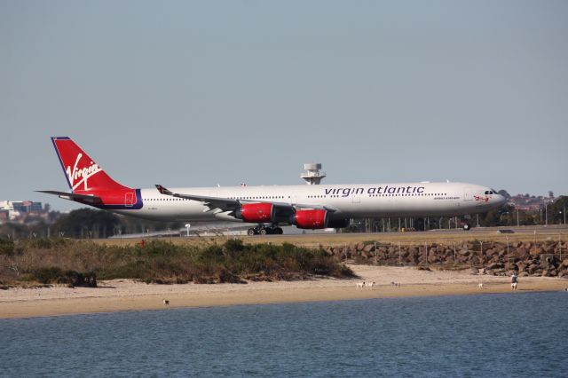 Airbus A340-600 (G-VBLU)