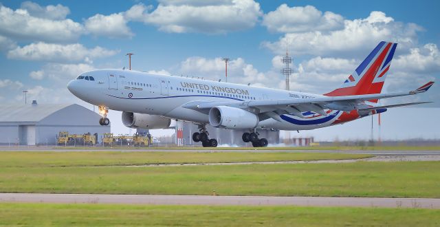 Airbus A330-200 (ZZ-336) - Royal Air Forcebr /Airbus KC2 Voyager (A330-243MRTT)