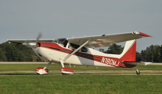 Cessna Skywagon 180 (N180MJ) - Airventure 2017