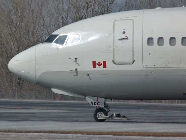 C-GNDC — - nose wheel/ski for uninprovished runways up north.