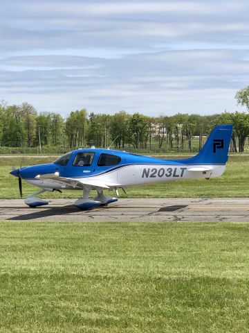 Cirrus SR-20 (N203LT) - Performance Flight 