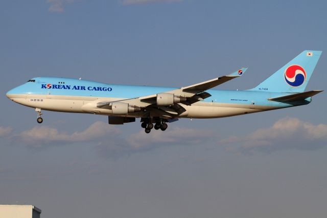 Boeing 747-200 (HL7438)