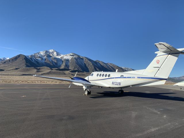 Beechcraft Super King Air 200 (N132N)