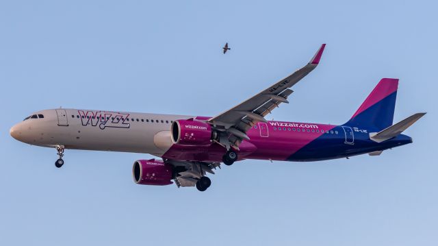 Airbus A321neo (HA-LVE)