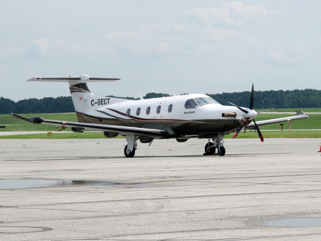 Pilatus PC-12 (C-GECT)