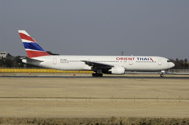 BOEING 767-300 (HS-BKA) - Departure at NRT Airport R/W16R on 2012/04/08