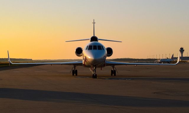 Dassault Falcon 900 (VP-CHG)