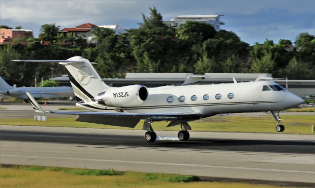 Gulfstream Aerospace Gulfstream IV (N132JE)
