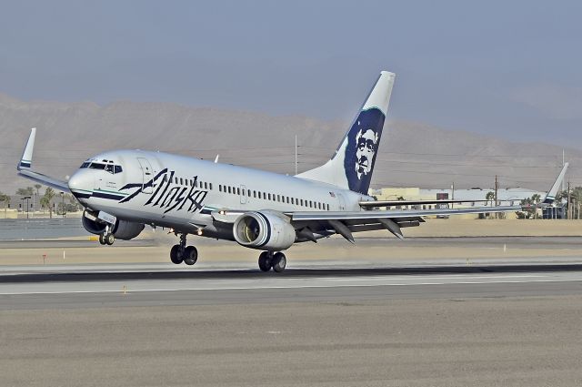 Boeing 737-700 (N623AS) - N623AS Alaska Airlines 2000 Boeing 737-790 C/N 30166  - Las Vegas - McCarran International (LAS / KLAS) USA - Nevada, January 10, 2013 Photo: Tomás Del Coro