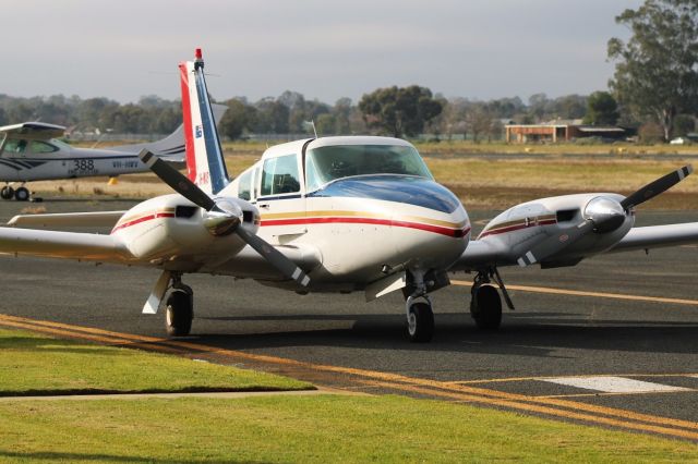 Piper PA-30 Twin Comanche (VH-MAB)