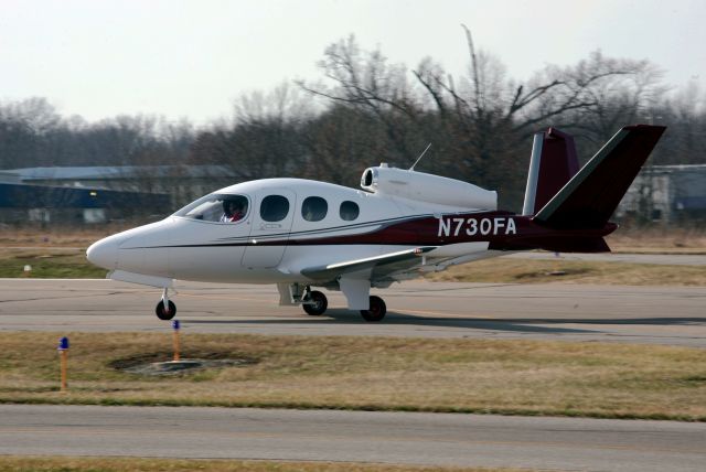 Cirrus Vision SF50 (N730FA)