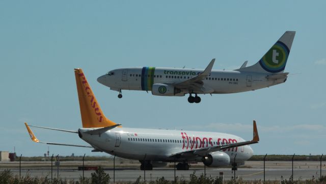 Boeing 737-700 (PH-XRX)