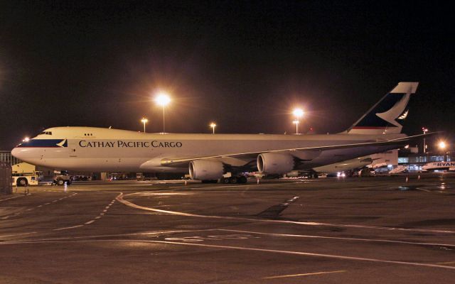 BOEING 747-8 (B-LJL) - cathay pacific cargo b747-8f b-ljl at shannon this evening 17/12/15.