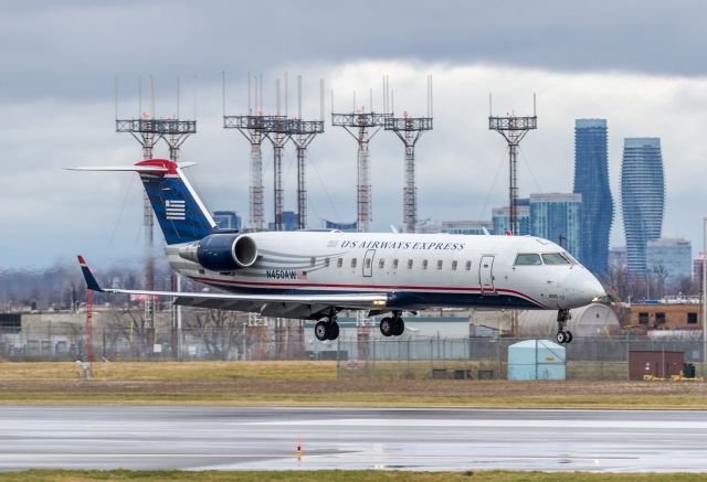 Canadair Regional Jet CRJ-200 (N450AW)