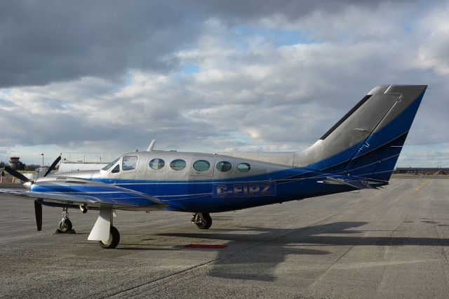 Cessna 421 (C-FIPZ) - Visiting CYHU on 22-11-2021