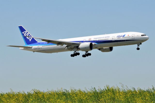 BOEING 777-300 (JA777A)