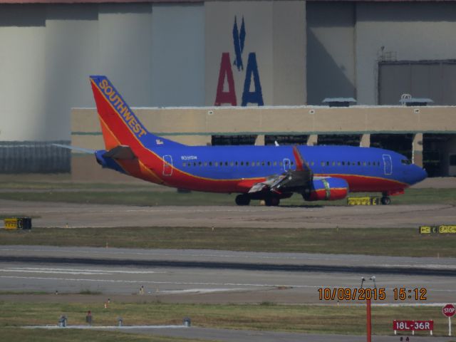 BOEING 737-300 (N391SW)