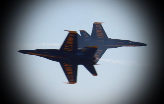 McDonnell Douglas FA-18 Hornet — - Head on approach Blue Angels Miramar 2012