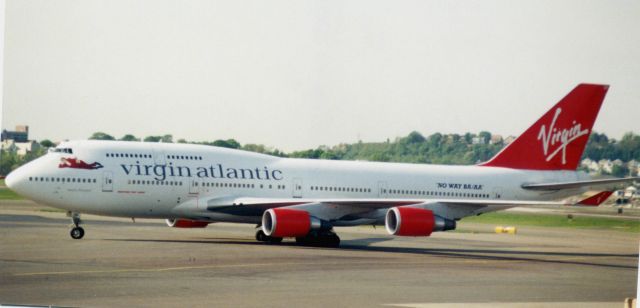 Boeing 747-400 (G-VTOP) - Note the Austin Powers sticker on nose.