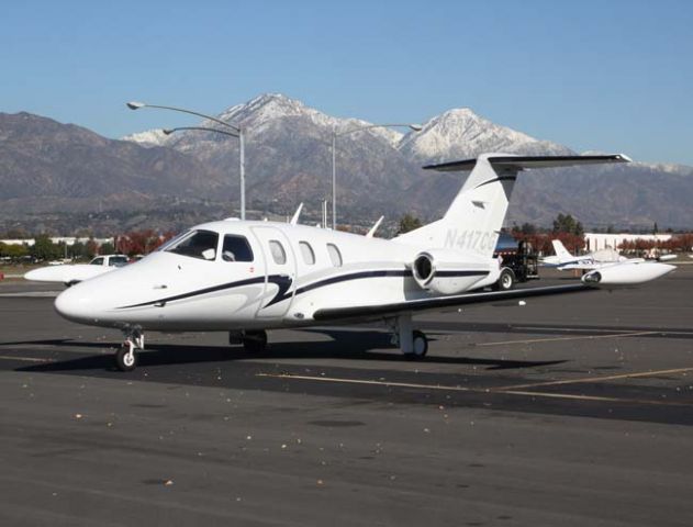 Eclipse 500 (N417CG)