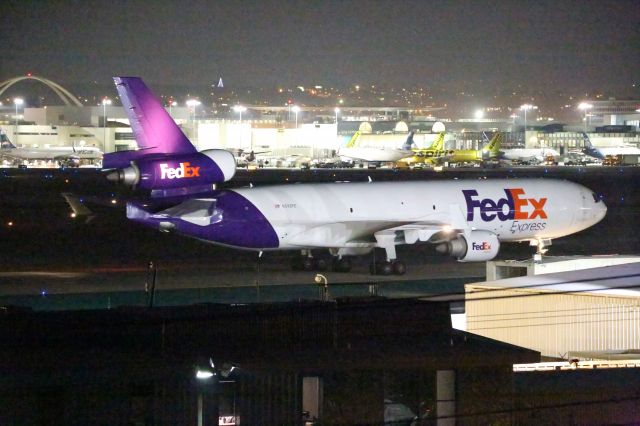 Boeing MD-11 (N592FE)