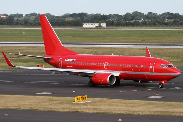 Boeing 737-700 (D-AGEY)