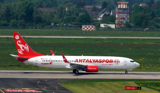 Boeing 737-800 (TC-TJY) - 01st of may 2024 at DUS / EDDL painted in "Antalyaspor" special colours