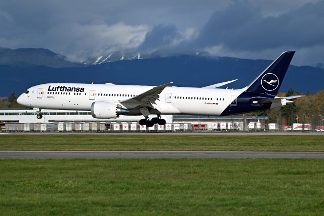 Boeing 787-9 Dreamliner (D-ABPD)