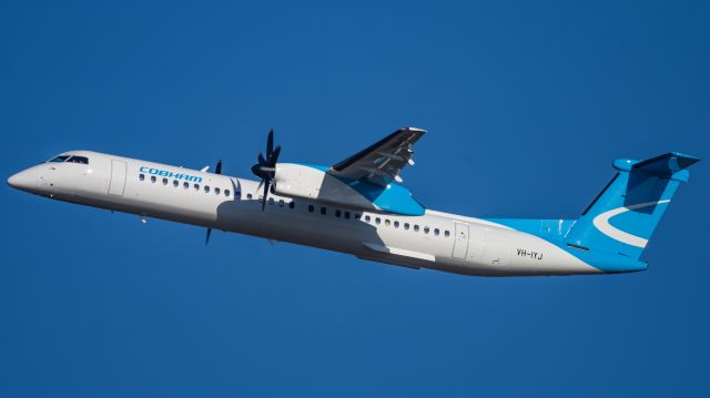de Havilland Dash 8-400 (VH-IYJ)