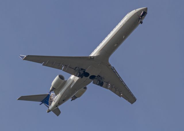 Canadair Regional Jet CRJ-700 (N702SK)