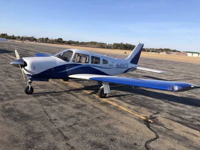 Piper Cherokee (N406SL) - FBO