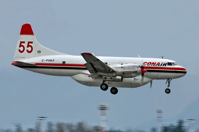 CONVAIR CV-580 (C-FHKF)